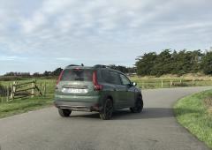 Exterieur_dacia-jogger-7-places-hybrid-140_2